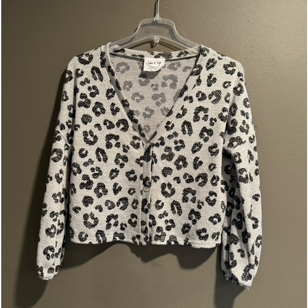 Sadie and Sage Button Down Top Size Small